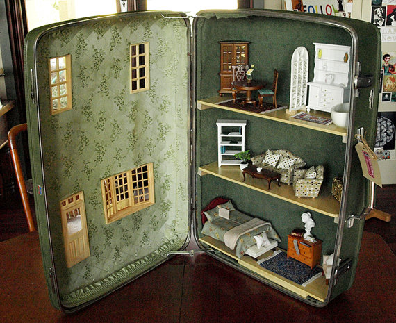 Suitcase Dollhouse