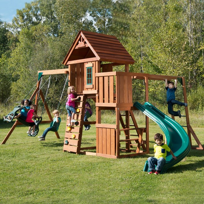 Best Backyard Swing Sets For Any Budget - Cool Kiddy Stuff