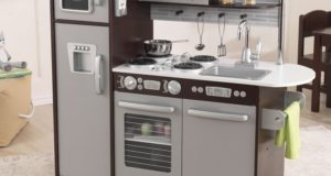 best play kitchen for boys and girls